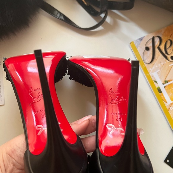 Christian Louboutin Black Poupedou Snake-print Raffia Stiletto Sandals - Picture 3 of 5